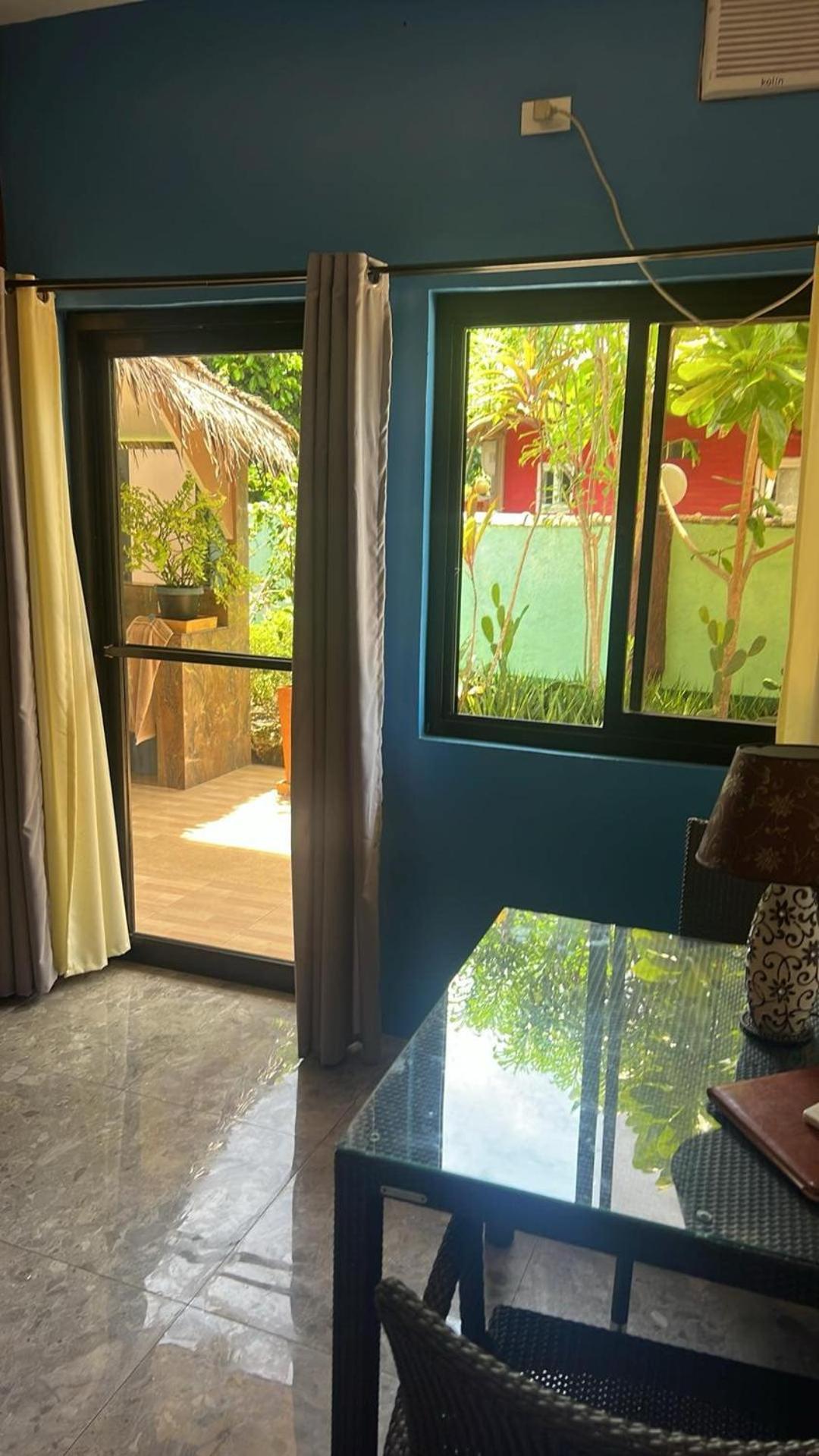 Cabilao Sunset Dive & Beach Resort Loon Exteriör bild