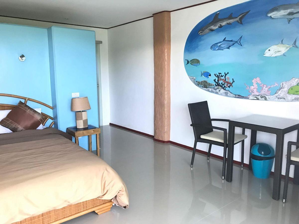 Cabilao Sunset Dive & Beach Resort Loon Exteriör bild